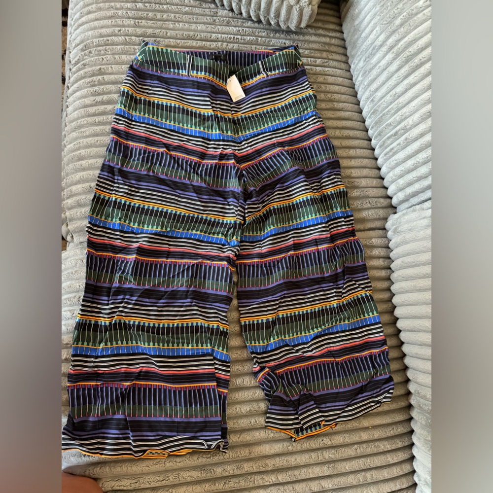 NWT- Loft high rise cropped striped pants size 4